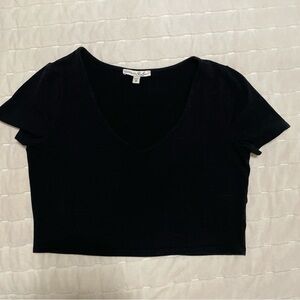 Express women one elven v-neck crop top Size medium